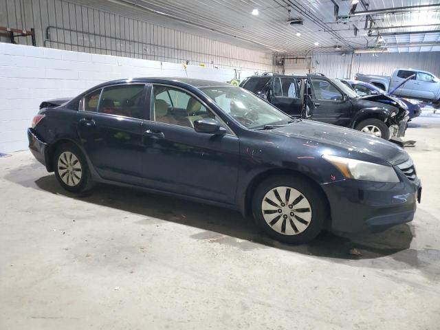 Photo 3 VIN: 1HGCP2F36CA043134 - HONDA ACCORD LX 