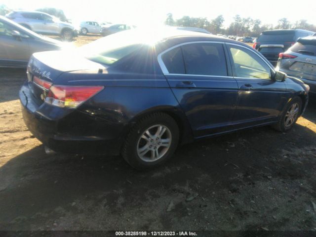 Photo 3 VIN: 1HGCP2F36CA086808 - HONDA ACCORD 