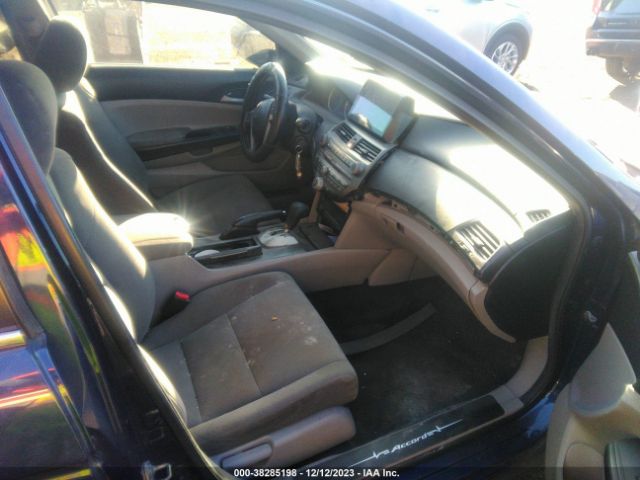 Photo 4 VIN: 1HGCP2F36CA086808 - HONDA ACCORD 