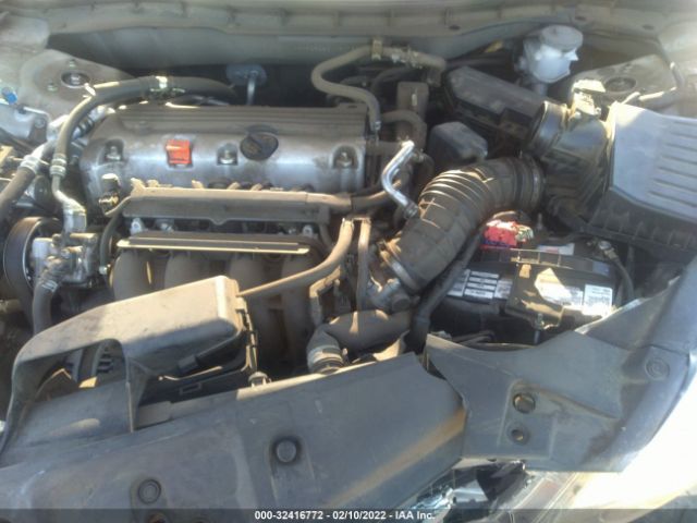 Photo 9 VIN: 1HGCP2F36CA090759 - HONDA ACCORD SDN 