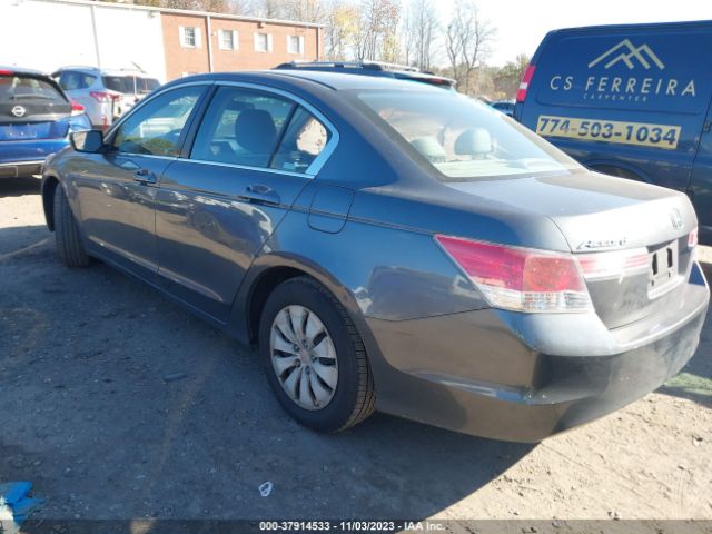 Photo 2 VIN: 1HGCP2F36CA117054 - HONDA ACCORD SDN 