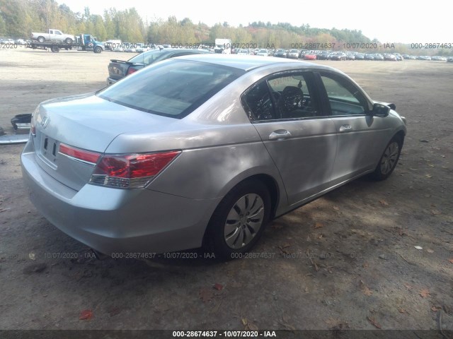 Photo 3 VIN: 1HGCP2F36CA126918 - HONDA ACCORD SDN 