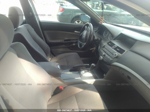 Photo 4 VIN: 1HGCP2F36CA126918 - HONDA ACCORD SDN 