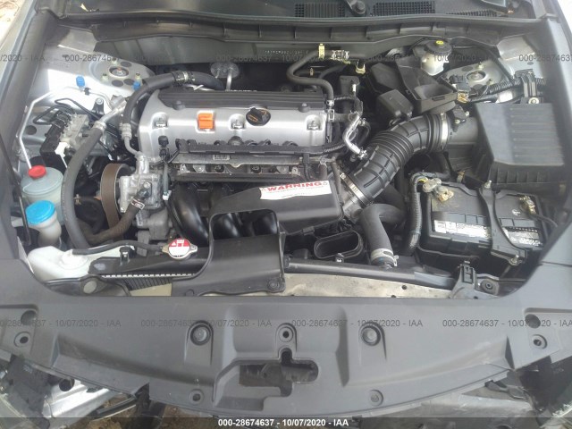 Photo 9 VIN: 1HGCP2F36CA126918 - HONDA ACCORD SDN 