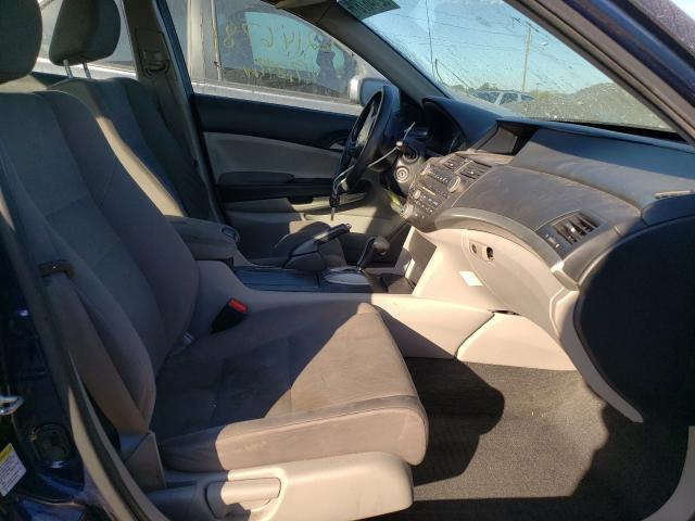 Photo 4 VIN: 1HGCP2F36CA142648 - HONDA ACCORD LX 