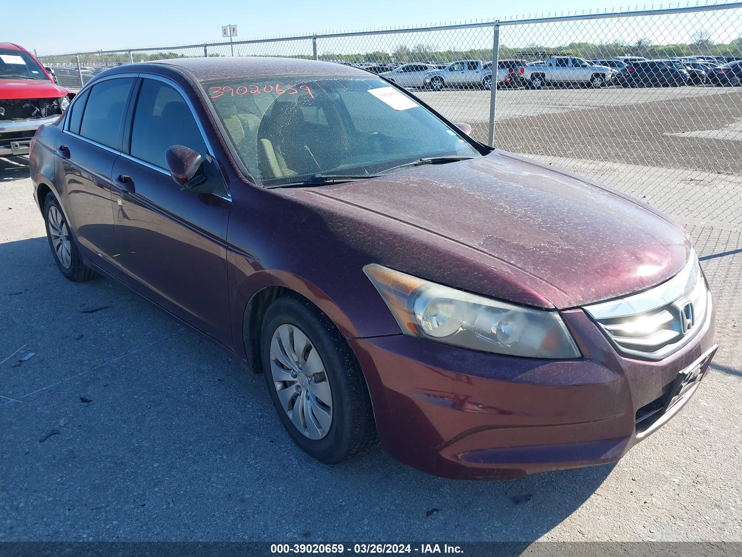 Photo 5 VIN: 1HGCP2F36CA145923 - HONDA ACCORD 