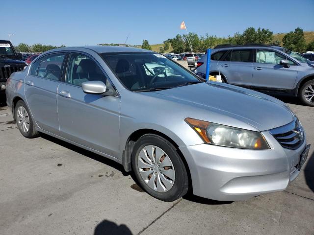 Photo 3 VIN: 1HGCP2F36CA166240 - HONDA ACCORD LX 