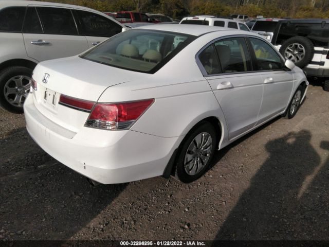 Photo 3 VIN: 1HGCP2F36CA180851 - HONDA ACCORD SDN 