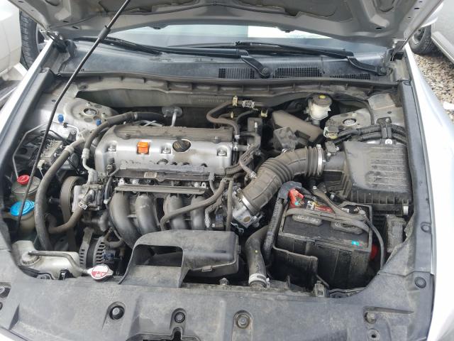 Photo 6 VIN: 1HGCP2F36CA205618 - HONDA ACCORD LX 