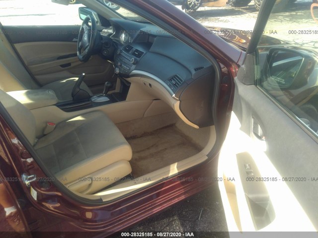 Photo 4 VIN: 1HGCP2F36CA241776 - HONDA ACCORD SDN 