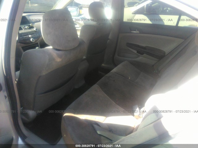 Photo 7 VIN: 1HGCP2F37AA001715 - HONDA ACCORD SDN 