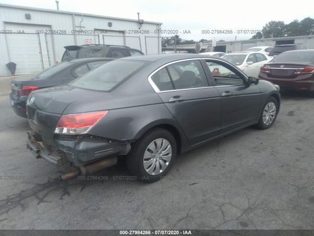 Photo 3 VIN: 1HGCP2F37AA031782 - HONDA ACCORD SDN 