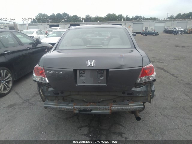 Photo 5 VIN: 1HGCP2F37AA031782 - HONDA ACCORD SDN 