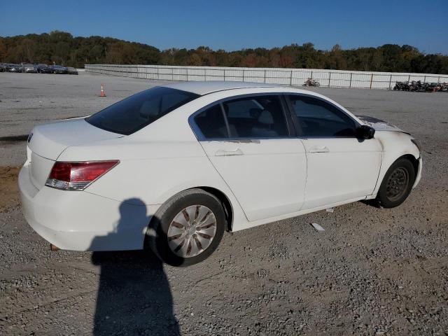 Photo 2 VIN: 1HGCP2F37AA049828 - HONDA ACCORD LX 