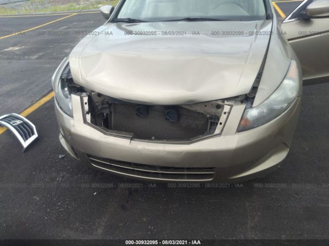 Photo 5 VIN: 1HGCP2F37AA052258 - HONDA ACCORD SDN 