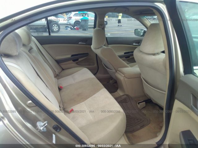 Photo 7 VIN: 1HGCP2F37AA052258 - HONDA ACCORD SDN 