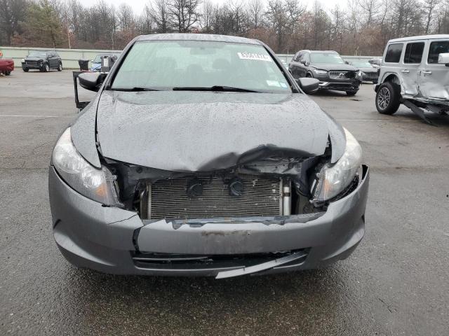 Photo 4 VIN: 1HGCP2F37AA063583 - HONDA ACCORD LX 