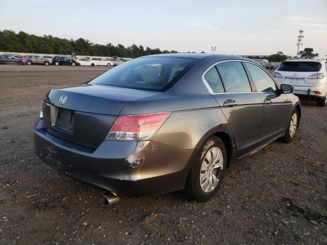 Photo 3 VIN: 1HGCP2F37AA071781 - HONDA ACCORD LX 