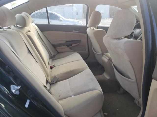 Photo 5 VIN: 1HGCP2F37AA083784 - HONDA ACCORD LX 