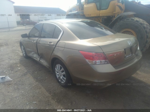 Photo 2 VIN: 1HGCP2F37AA088872 - HONDA ACCORD SDN 