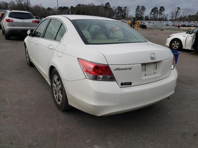 Photo 2 VIN: 1HGCP2F37AA105590 - HONDA ACCORD LX 