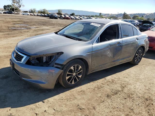 Photo 0 VIN: 1HGCP2F37AA128528 - HONDA ACCORD LX 