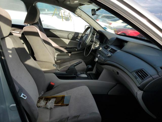 Photo 4 VIN: 1HGCP2F37AA151517 - HONDA ACCORD LX 