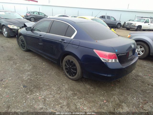 Photo 2 VIN: 1HGCP2F37AA168494 - HONDA ACCORD SDN 