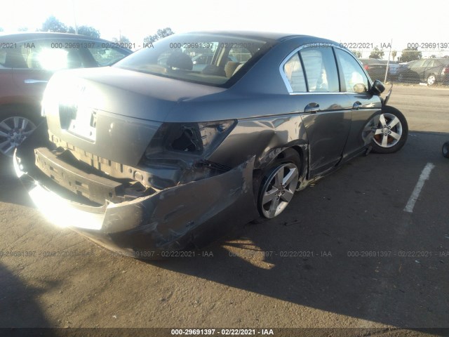 Photo 3 VIN: 1HGCP2F37AA177776 - HONDA ACCORD SDN 