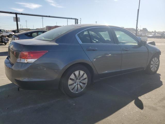 Photo 2 VIN: 1HGCP2F37AA185506 - HONDA ACCORD LX 