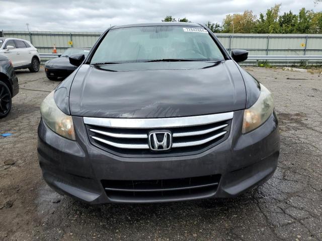 Photo 4 VIN: 1HGCP2F37BA043657 - HONDA ACCORD LX 