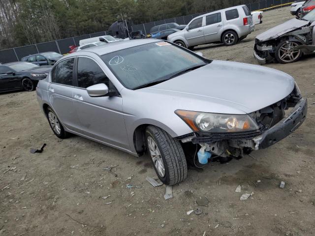 Photo 3 VIN: 1HGCP2F37BA081874 - HONDA ACCORD 