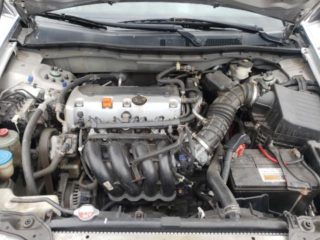 Photo 6 VIN: 1HGCP2F37BA101444 - HONDA ACCORD LX 