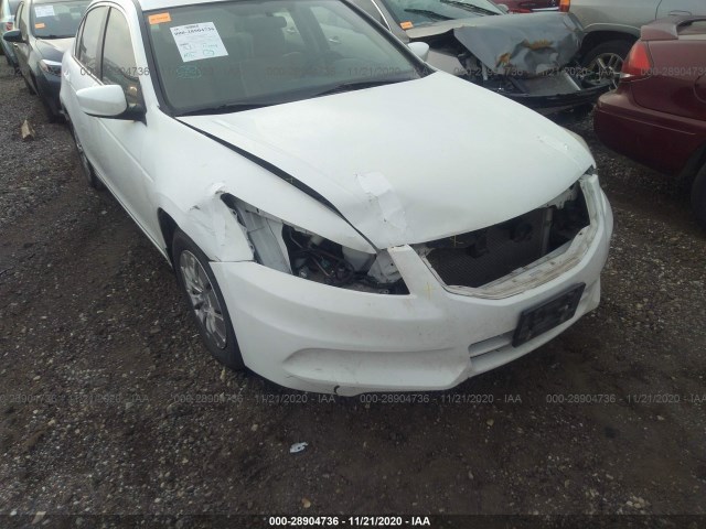 Photo 5 VIN: 1HGCP2F37BA108104 - HONDA ACCORD SDN 