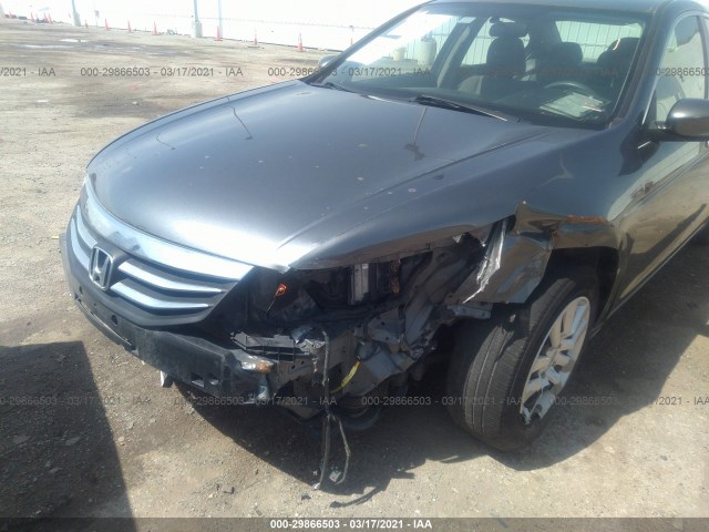 Photo 5 VIN: 1HGCP2F37BA121564 - HONDA ACCORD SDN 