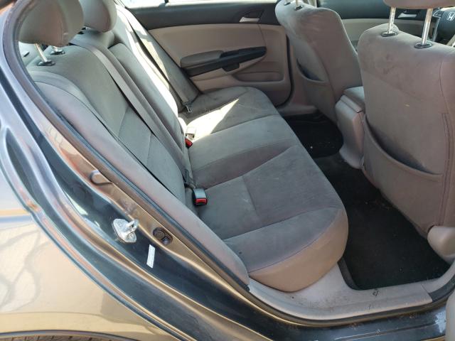 Photo 5 VIN: 1HGCP2F37BA122133 - HONDA ACCORD LX 