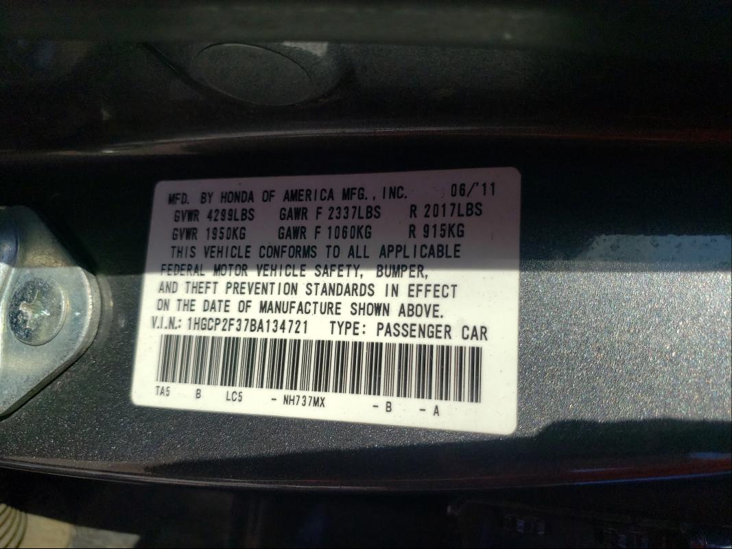 Photo 9 VIN: 1HGCP2F37BA134721 - HONDA ACCORD LX 