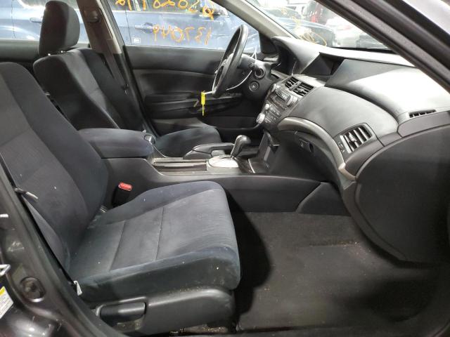 Photo 4 VIN: 1HGCP2F37BA141362 - HONDA ACCORD LX 