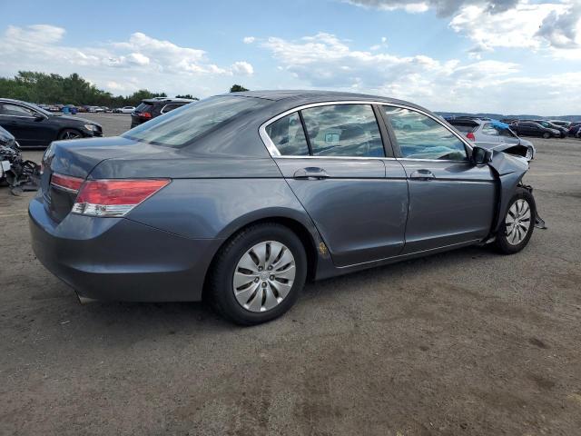 Photo 2 VIN: 1HGCP2F37BA156668 - HONDA ACCORD 