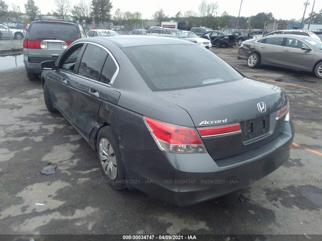 Photo 2 VIN: 1HGCP2F37CA006853 - HONDA ACCORD SDN 