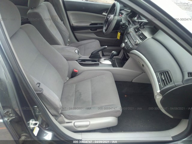 Photo 4 VIN: 1HGCP2F37CA006853 - HONDA ACCORD SDN 