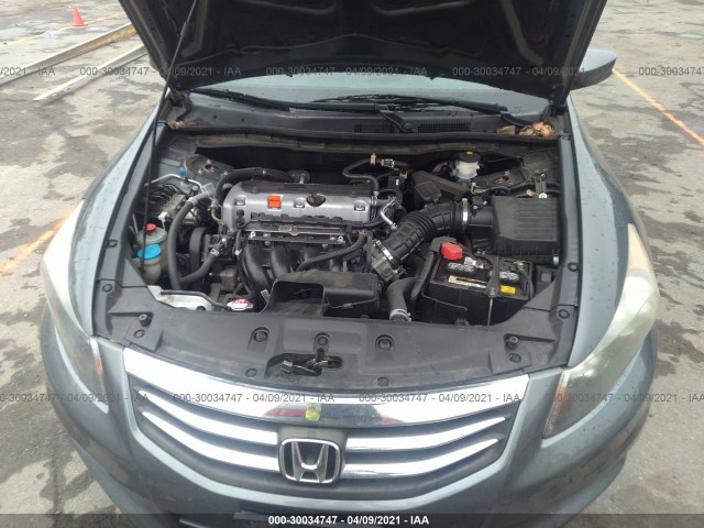 Photo 9 VIN: 1HGCP2F37CA006853 - HONDA ACCORD SDN 