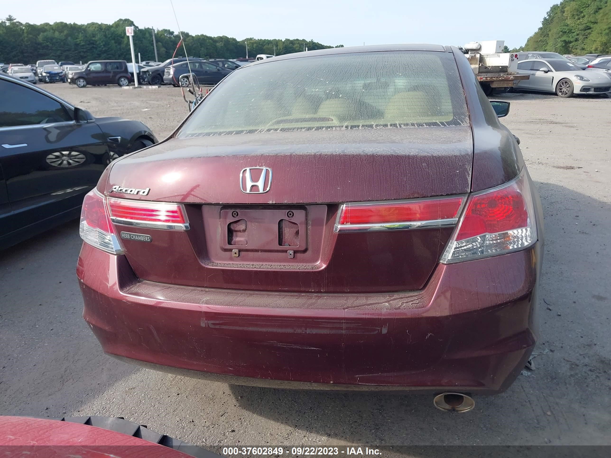 Photo 14 VIN: 1HGCP2F37CA069712 - HONDA ACCORD 