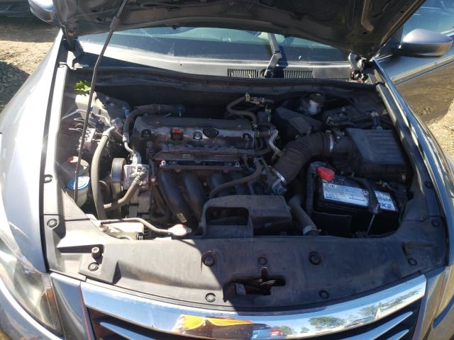 Photo 6 VIN: 1HGCP2F37CA080922 - HONDA ACCORD LX 