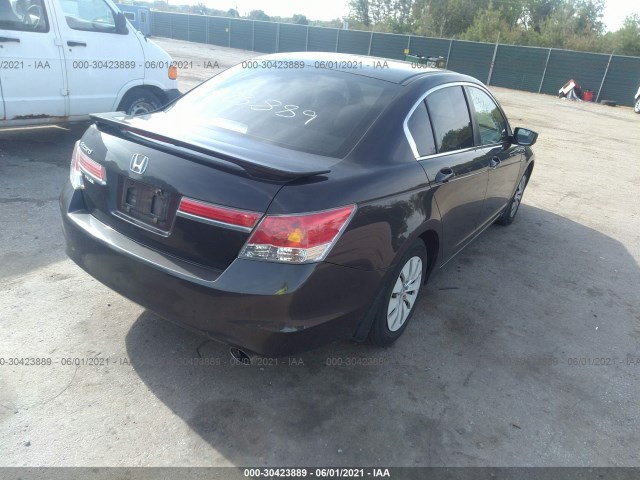 Photo 3 VIN: 1HGCP2F37CA083979 - HONDA ACCORD SDN 