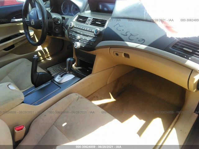 Photo 4 VIN: 1HGCP2F37CA090205 - HONDA ACCORD SDN 