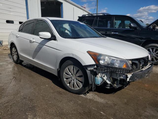 Photo 3 VIN: 1HGCP2F37CA093556 - HONDA ACCORD 