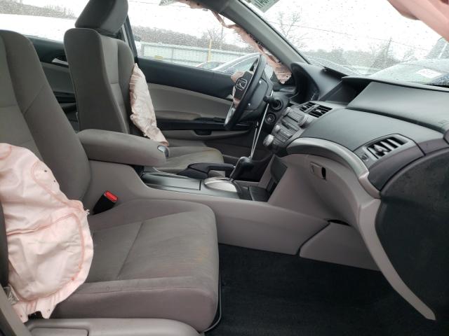 Photo 4 VIN: 1HGCP2F37CA120514 - HONDA ACCORD LX 