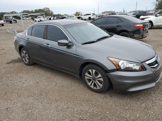 Photo 3 VIN: 1HGCP2F37CA133912 - HONDA ACCORD LX 