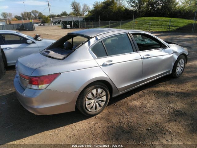 Photo 3 VIN: 1HGCP2F37CA136292 - HONDA ACCORD SDN 